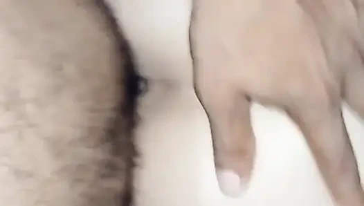 Antony... Büyük götlü ateşli genç kadınla sikişmek için hafta sonu...