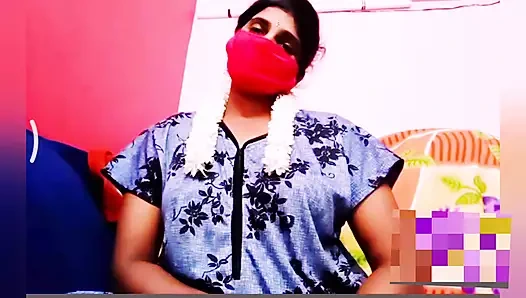 Telugu teyze erkek arkadaşıyla kişisel görüntülü görüşme yapıyor. Aldatan Husbead. Telugu edepsizce konuşma.