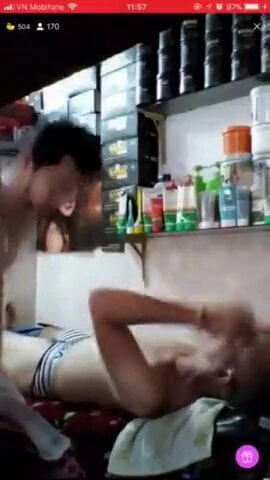 Eşcinsel Asya spa masajı (mutlu son)
