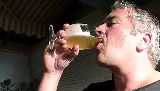 Sadece bu Alman kadının neler yapabileceğini görün #3