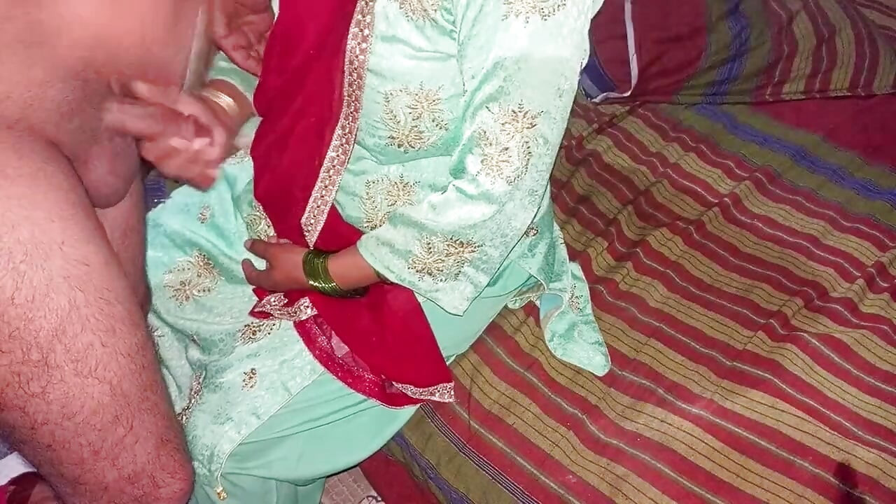 Apne girlfrind ko okul koleji me chod diya xxx (Hintçe ses)