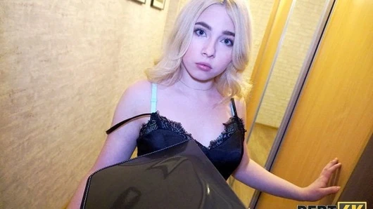 Borç4k. sarışın kuaför mobilya almak istiyor o yüzden neden