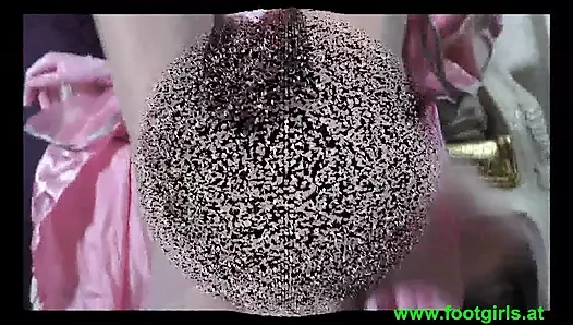 Ayakla mastürbasyon sağma