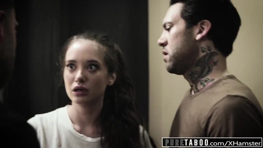 Saf tabu gia paige'in 2 üvey kardeşiyle ilk dp'si