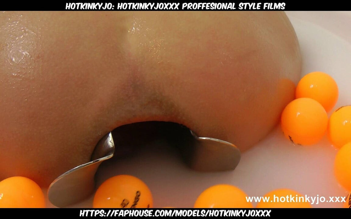 Ping-pong taşakları eğlence banyosu ve hotkinkyjo'dan xo speculum anal film