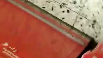 Mağazada güzel ayaklar