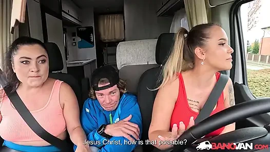 Bangvan - minivan sürücüsü Jennifer Mendez kayıp yürüyüşçüleri kurtarıyor ve bunun için ödüllendiriliyor!