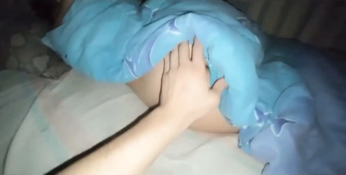 Sleepy kendini ağzına, amına ve analına verdi