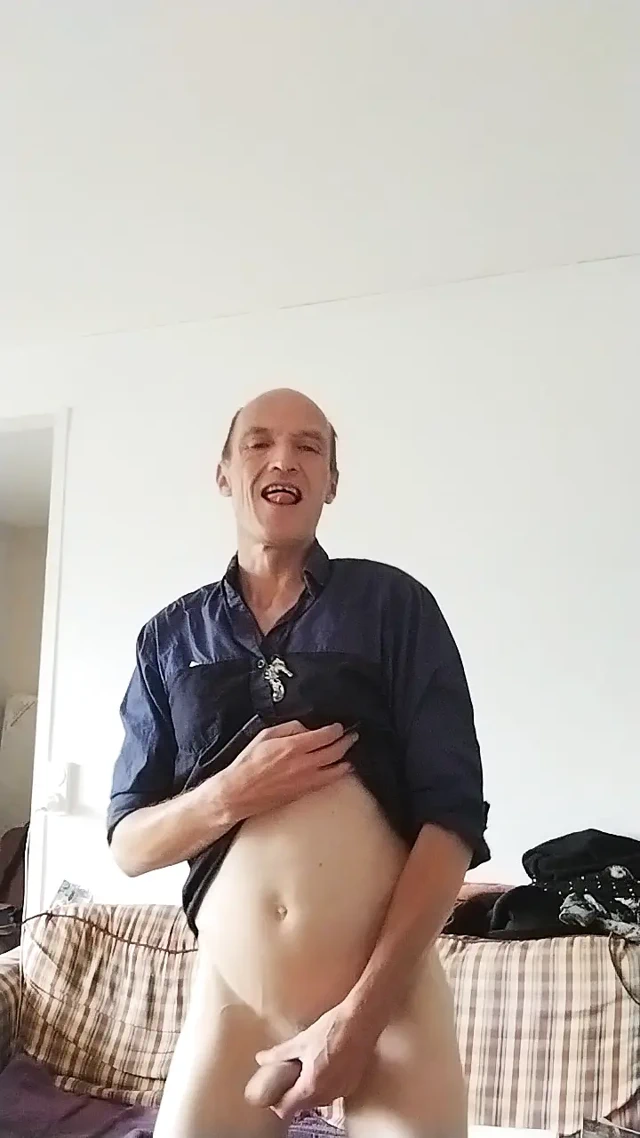 Frills olmadan sert... Evet, hepiniz için...!! ...