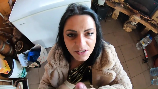 Orta yaşlı seksi kadın ile çifte zevk bölüm 30 47 yaramaz çorap fetişi, oral seks ve boşalma