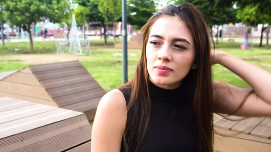 Kolombiyalı nymphomaniac bilinmeyen bir parkta yakalandı - camila mush