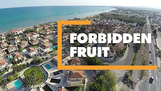 Döle aç genç jenny fer sikini boşaltıyor - itspov