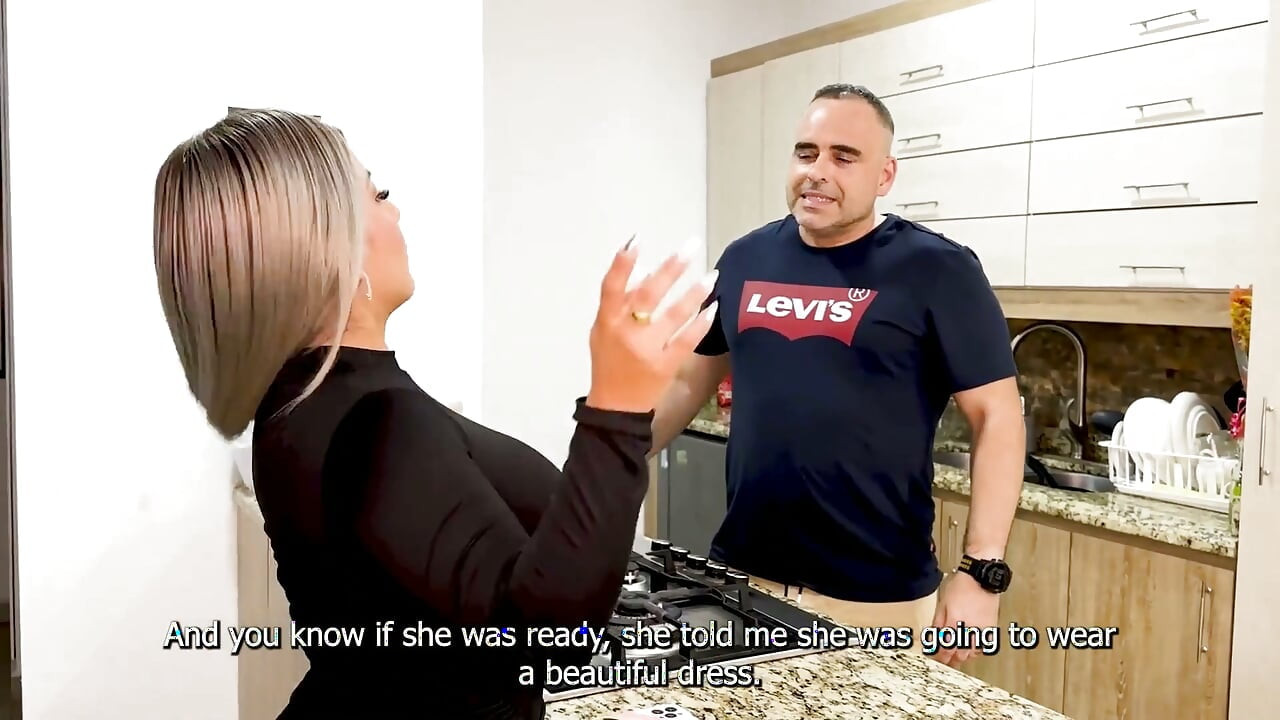 Kız Arkadaşımın En İyi Arkadaşıyla Yatışın Muhteşem Üçlüyle Bittiğini Keşfettim