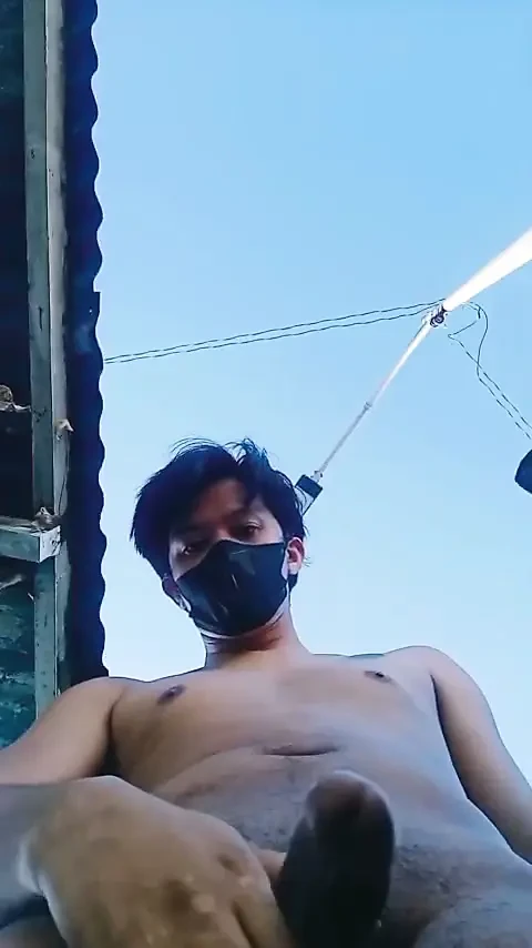 Hot Pinoy Boy Get Wild and Cum!