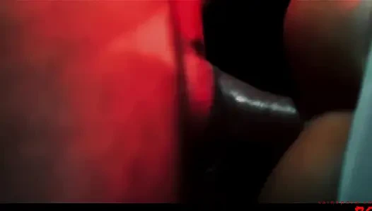 Megan Coxxx ve Scarlett March götlerine tonlarca ham yarak alıyor