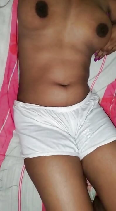 Güzel busty öğretmen dinlenme odasında seks