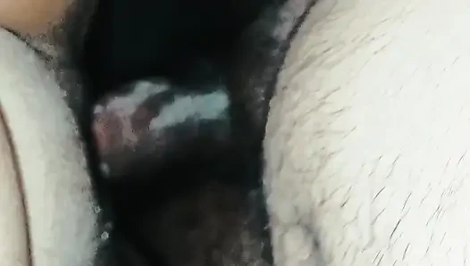 Mallu erkek arkadaş kız arkadaşını aldatıyor
