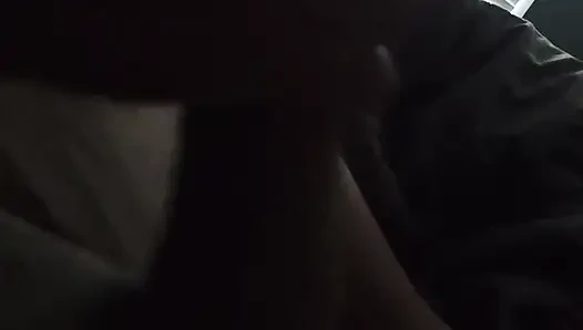 Hızlı bir elle muameleden uyandım