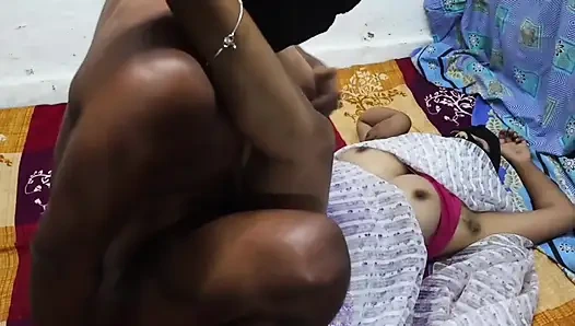 Bir kızlar gecesi bana hit seksi bir video xxx fuking