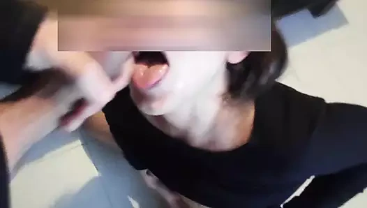 Yalamak benim kedi ve kapak benim küçük yüz ile senin cum