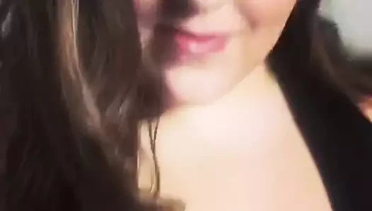 Macar bbw fahişe ile bir güzel gülümseme