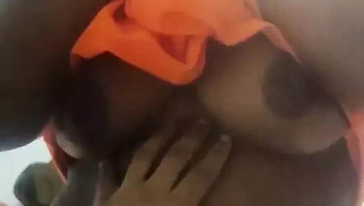 BÜYÜK MEMELI ZENCI GENÇ