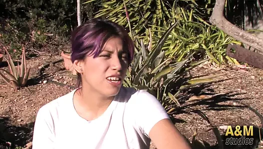 Büyük yaraklı bahçıvan ev hanımını memnun etti !!