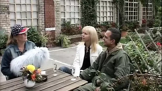 90'lardan amatör porno videolar ile gerçek seksi ve azgın alman aktrisler