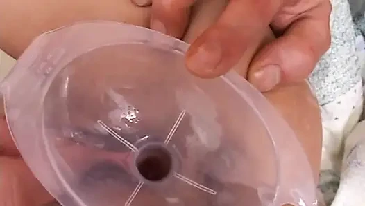 Ateşli genç kız edepsiz adamı tarafından dokunuyor ve parmaklanıyor