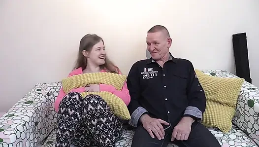 Julia Julia büyük yarak