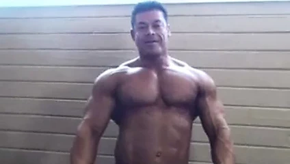 Zues bağlı ve tickle