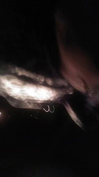 O seviyor beyaz çük içinde ona ağız