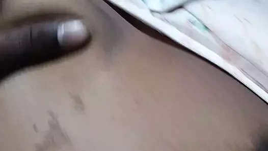 Hintli seksi yenge kocası tarafından sert sikişiyor