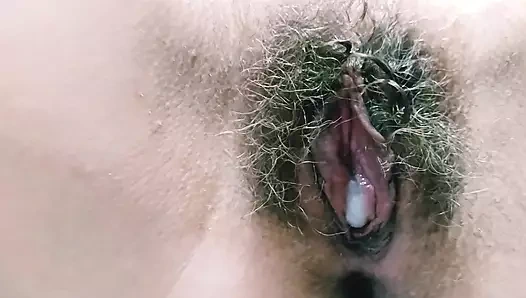 Beni cezbediyor güzel hatun seksi kızın edepsiz muayenesi