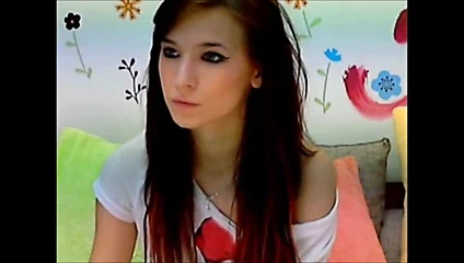 Muhteşem amatör facebook bebek anal üzerinde web kamerası