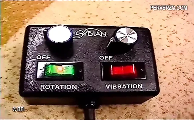 Seks makinesi canlı şov.