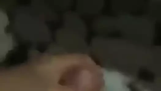 Kucakta siksen karinisini videoya çeken gavat