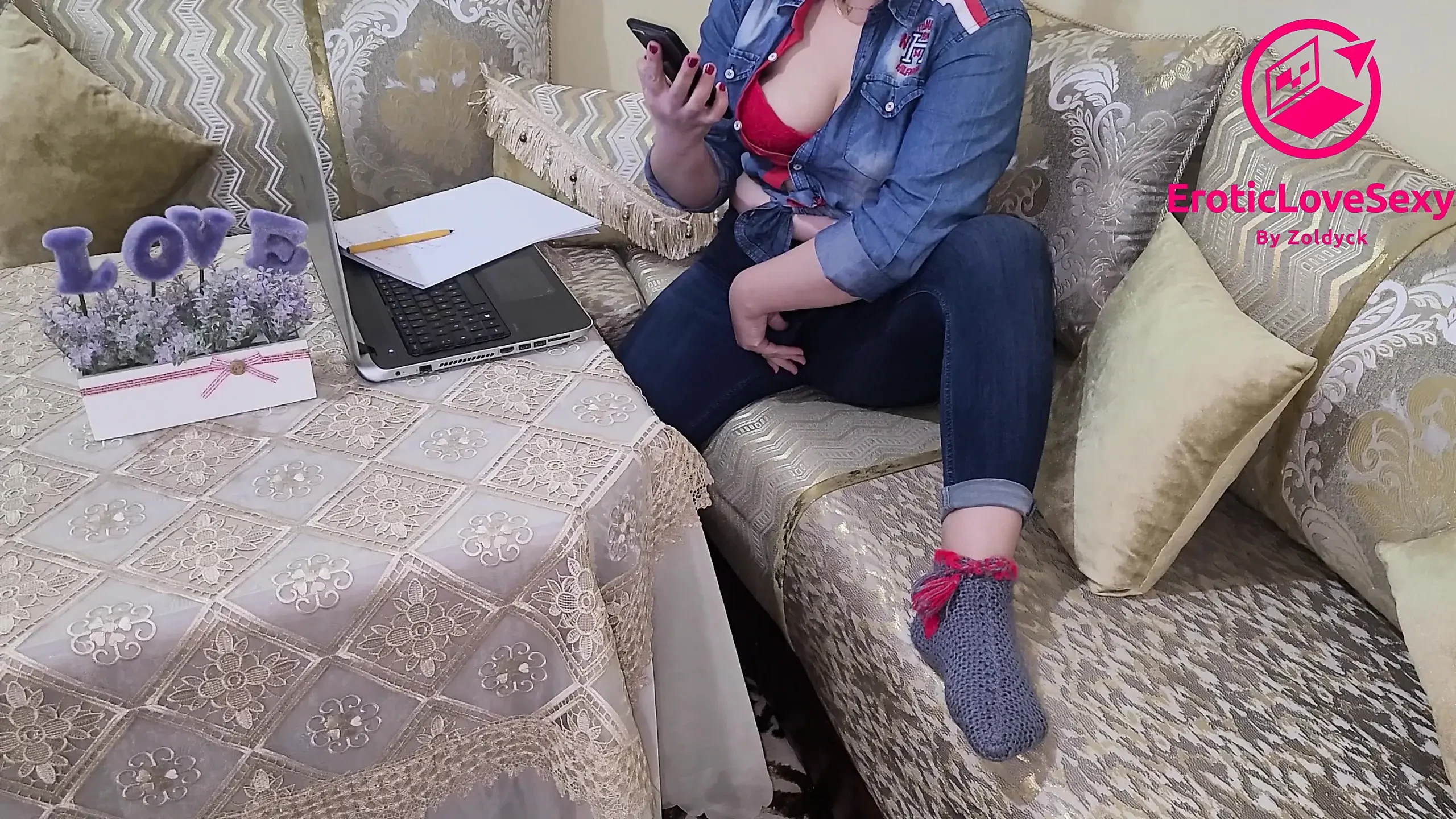 Arap filminin bölüm 1 'i (dersler ve porno)