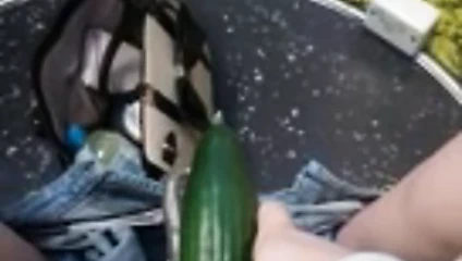 Freundin braucht es extrem und zeigt wie tief