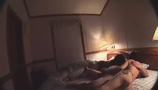 Yuma ve Asami bir işadamının yarağını takdir edecek