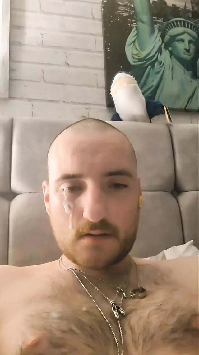 İskoç twink ev yapımı seks kaseti derlemesi