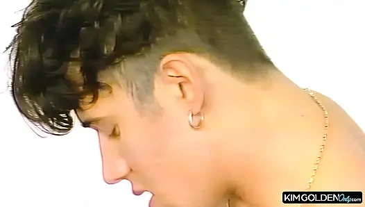 Heisser Dreier mit rothaariger Verfuehrerin