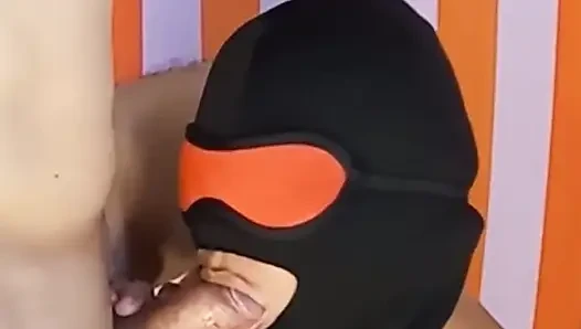 Mükemmel Maskeli Oral Seks