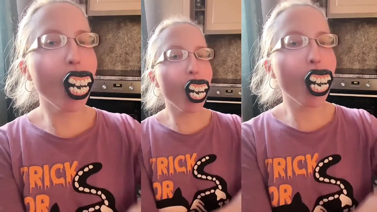 Asmr Vampire Teeth
