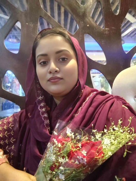 Açık havada sevgililer günü yeni kız arkadaş neredeyse ve intersting seks videosu.sadece bu videoyu tadını çıkarın.