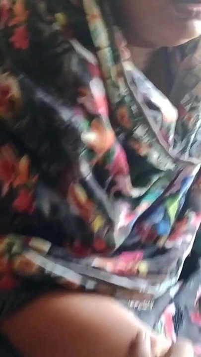 Özel Hintli açık havada Bengalli güzel kız xx videosu | Klip 1