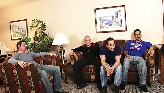 Komşum pis bir grup seks orta yaşlı seksi fahişe