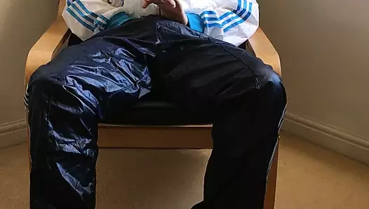 Adidas cal sörf büyük cumshot