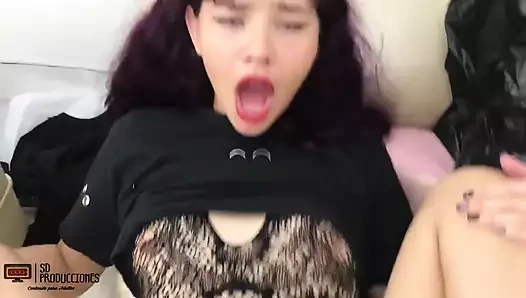 Kaltak üvey kız kardeşimi çok azgın buluyorum - bölüm 2 - İspanyolca porno