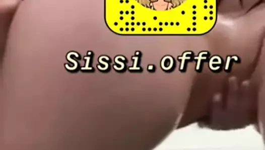 Geiler fetter arsch in der Dusche Selbstbefriedigung